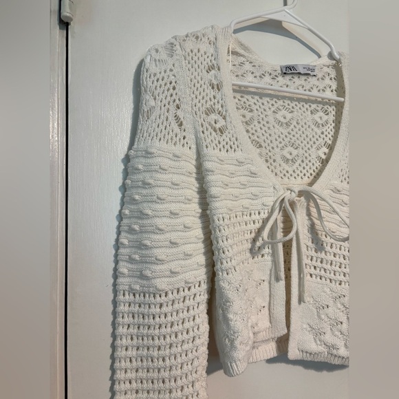Zara Europe Crochet Cardigan Cover Up White Small - Picture 3 of 4